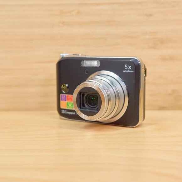 General Electric GE A1050 10.1 MP Digital Camera, 5x Optical Zoom, Black - Picture 3 of 8